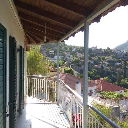 Vintage House With A Fantastic View Apartamento Mavrommátion Exterior foto